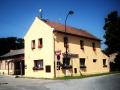Nab�dka ubytov�n� v penzionu - Dvorce u Lys� n/L, St�edn� �echy